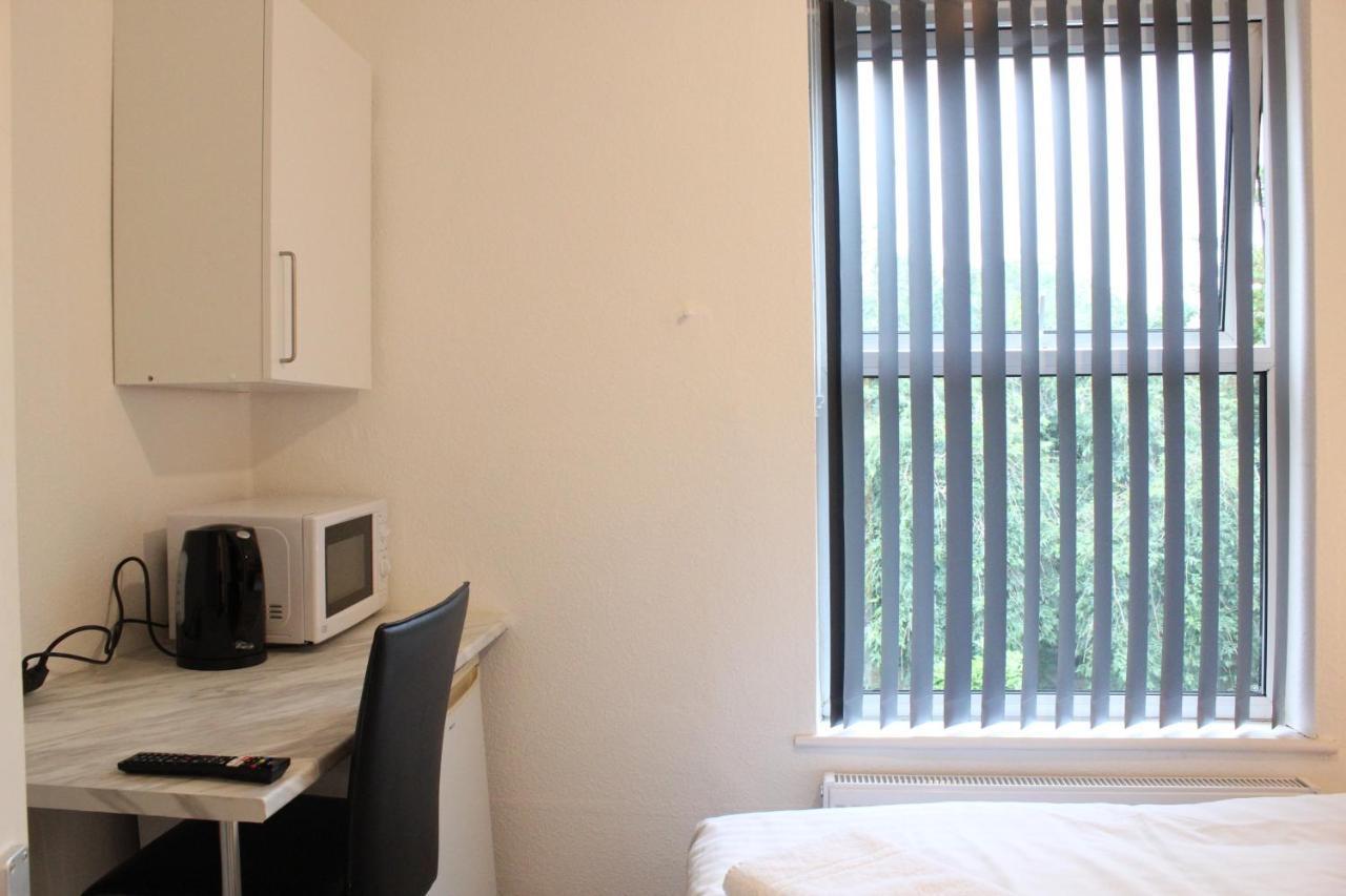 St Peter'S Shared House Hotel Birmingham Bagian luar foto
